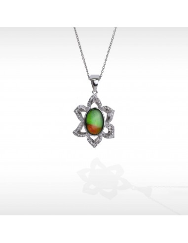 Women's Sterling Silver Ammolite Pendant with White Sapphire Accent est présent 