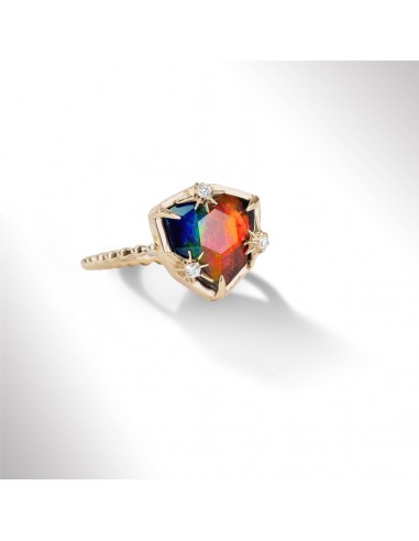 Starlight Trillion Ammolite Ring with White Diamonds in 14K Gold de technologie